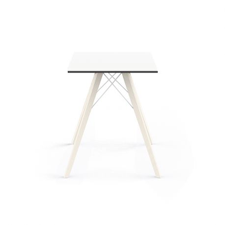Table à manger Faz Wood plateau HPL blanc et bord noir, pieds chêne blanchis, Vondom, 60x60xH74cm