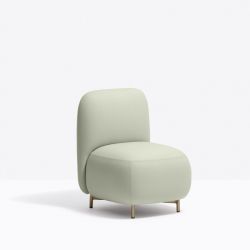Petit fauteuil Buddy 210S, tissu vert pâle, pieds en laiton Pedrali, H72xL55xl62
