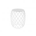 Pina, table basse design, Magis plateau en frêne teinté blanc, pieds en fil d'acier blanc, diamètre 32 cm