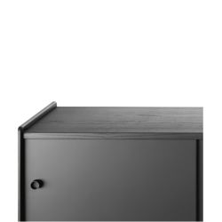 Theca, meuble de rangement Magis, structure en aluminium verni noir, finitions en frêne verni noir, L.93 x P.43 x H.55 cm