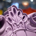 Fauteuil design Little Queen of Love, Design of Love by Slide violet