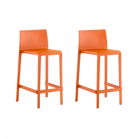 Lot de 2 Tabourets de bar Volt 677, Pedrali orange, hauteur d'assise 66 cm