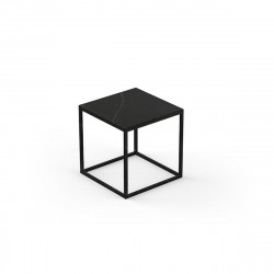 Table basse carrée contemporaine Suave 40x40xH40cm, Vondom, Dekton Kelya noir et pieds noirs
